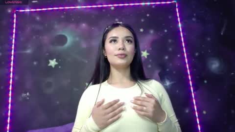 Snapshot of valentinarojass_ chatting on April 18, 2:43 pm valentinarojass_ online show from April 18, 2:43 pm