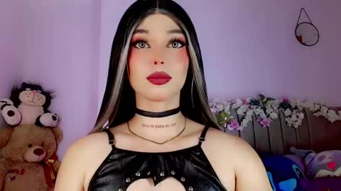 Snapshot of valentinne_marian chatting on March 6, 9:14 am Marian online show from March 6, 9:14 am