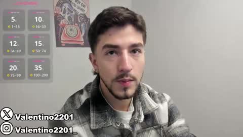 Snapshot of valentino2201 chatting on March 1, 11:47 pm valentino online show from March 1, 11:47 pm
