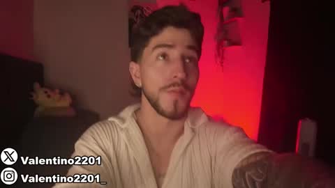 Snapshot of valentino2201 chatting on March 11, 1:59 am valentino online show from March 11, 1:59 am