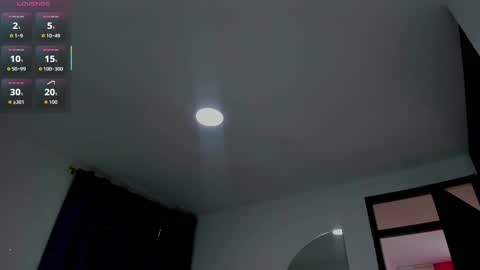 valentino santos online show from October 4, 7:23 pm