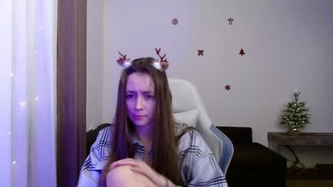 Valentina online show from December 15, 4:15 pm