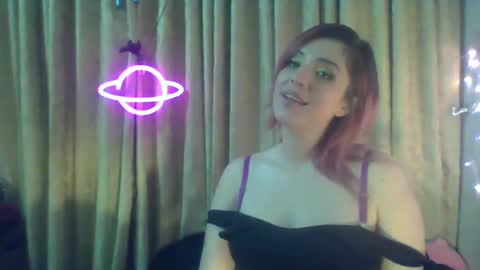 Valeri Cove online show from December 19, 9:18 am