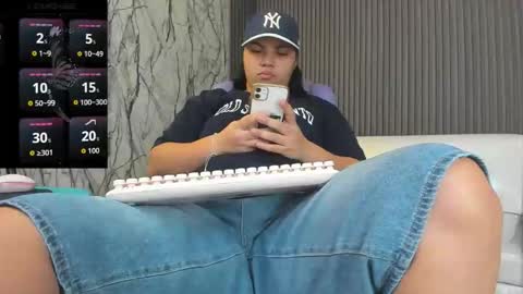 Snapshot of valeri_harpers4 chatting on May 27, 11:24 pm valeri_harpers4 online show from May 27, 11:24 pm