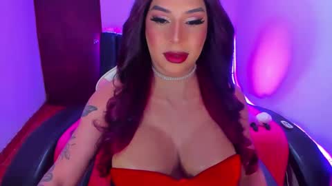 valeri_hilton online show from September 19, 11:27 pm