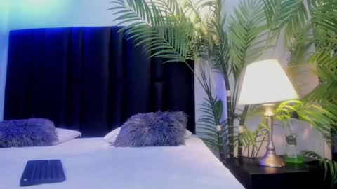 valeri_tafur online show from September 13, 12:10 am