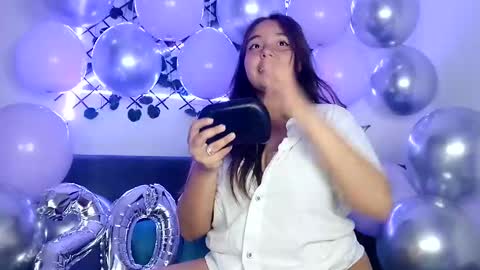 valeria online show from March 8, 5:28 am