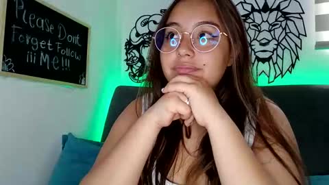 valeria online show from October 11, 2:15 pm