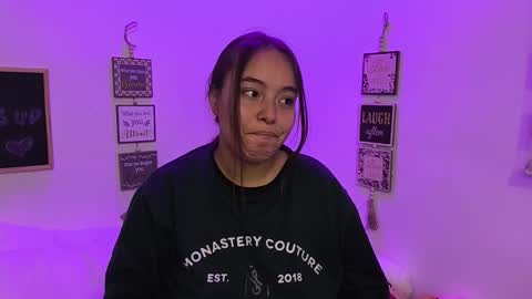 valeria online show from March 12, 4:51 am