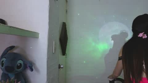   online show from April 21, 9:17 pm