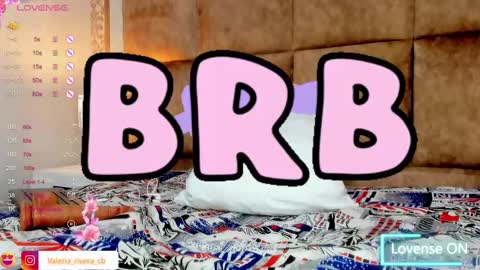 Costume lover online show from February 20, 6:39 am