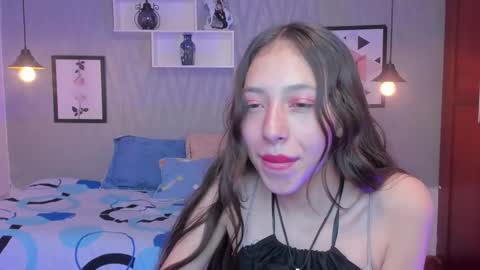 Snapshot of valeria_rossi7 chatting on February 14, 4:41 pm Valeria online show from February 14, 4:41 pm