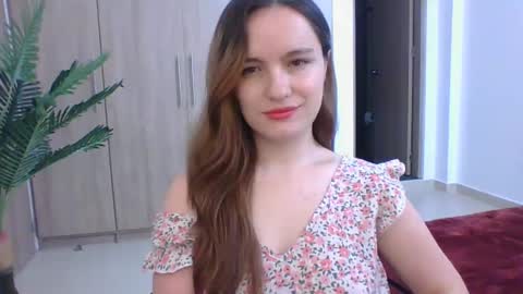 Snapshot of valeriafrannco chatting on January 16, 4:07 pm valeriafrannco online show from January 16, 4:07 pm