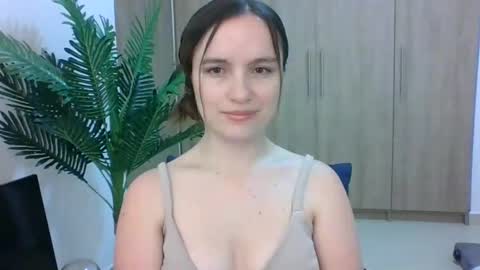 Snapshot of valeriafrannco chatting on January 21, 12:04 am valeriafrannco online show from January 21, 12:04 am