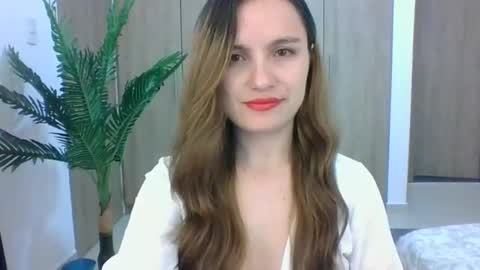 Snapshot of valeriafrannco chatting on January 27, 6:09 am valeriafrannco online show from January 27, 6:09 am