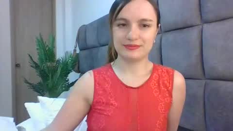 Snapshot of valeriafrannco chatting on February 4, 6:46 am valeriafrannco online show from February 4, 6:46 am