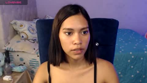 Snapshot of valeriah_7 chatting on November 6, 7:26 pm valeria online show from November 6, 7:26 pm