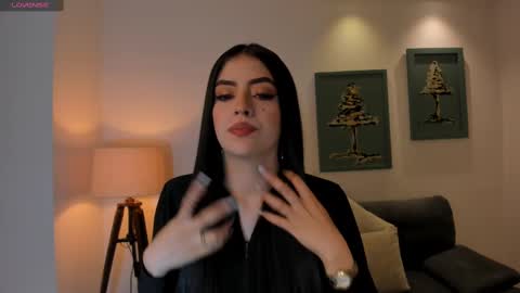 Snapshot of valeriariverax chatting on February 16, 1:58 am Valeria online show from February 16, 1:58 am