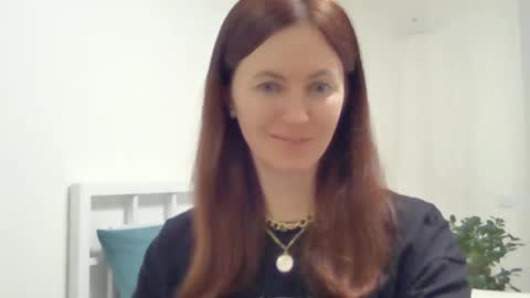 valerie_rose777 online show from February 9, 7:09 pm