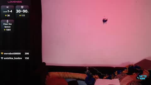 Snapshot of valerie_smile chatting on January 4, 7:24 am Valerie online show from January 4, 7:24 am