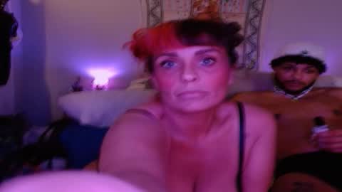 Snapshot of valerie_virago chatting on December 16, 6:29 am Valerie Virago online show from December 16, 6:29 am