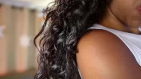 Valerie Style3 online show from December 4, 4:00 am