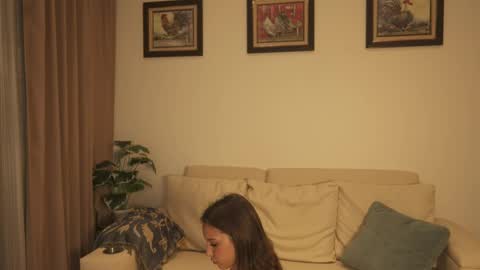 Snapshot of valerieh chatting on February 10, 11:23 pm Valerie online show from February 10, 11:23 pm