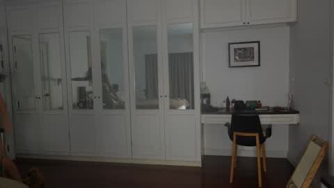 Snapshot of valerieh chatting on September 17, 1:51 am Valerie online show from September 17, 1:51 am