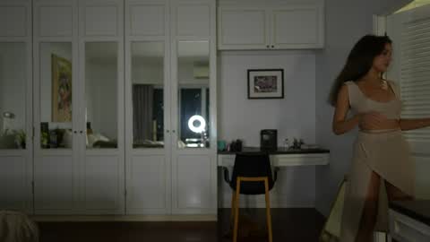 Snapshot of valerieh chatting on October 16, 2:29 pm Valerie online show from October 16, 2:29 pm