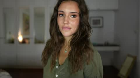 Snapshot of valerieh chatting on October 21, 2:23 am Valerie online show from October 21, 2:23 am