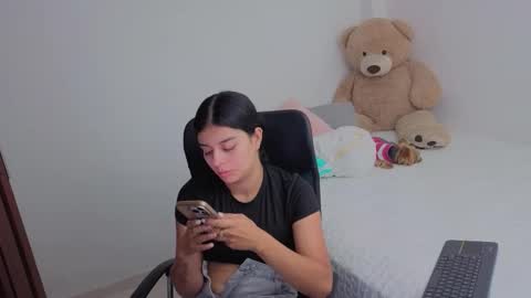 Juli C online show from January 15, 1:32 am