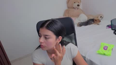 Juli C online show from March 12, 1:01 am