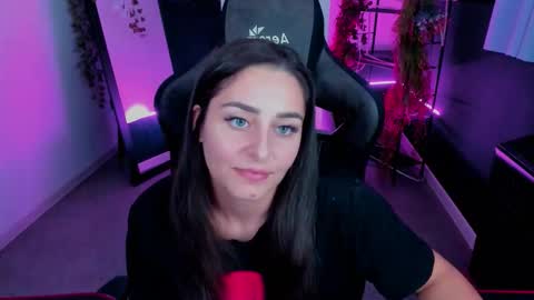 Snapshot of valeriiemills chatting on October 28, 5:37 pm Valerie online show from October 28, 5:37 pm