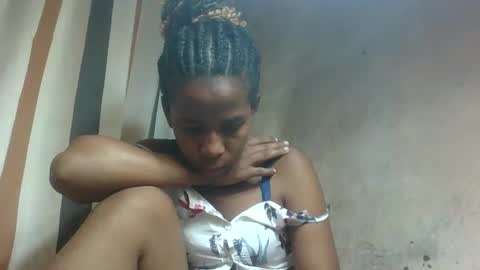 valerinezah online show from February 22, 7:12 pm