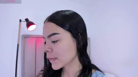 Cris  online show from January 18, 3:38 pm