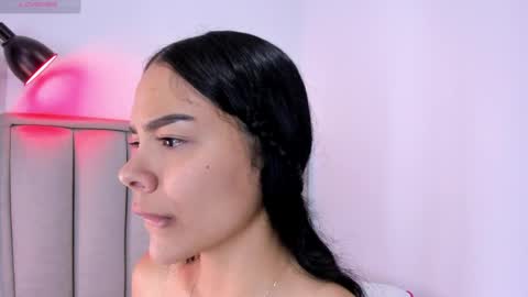 Cris  online show from March 27, 3:01 am