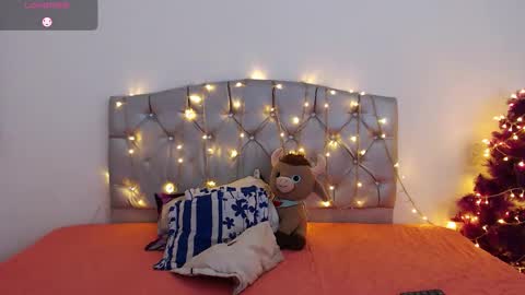 Snapshot of valery_alejo chatting on December 5, 6:22 am valeria online show from December 5, 6:22 am