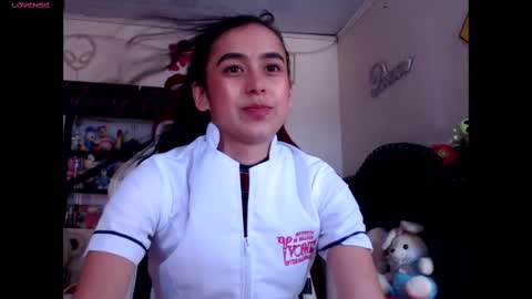 Snapshot of valerybaker1 chatting on November 4, 6:18 pm B V Naughty online show from November 4, 6:18 pm