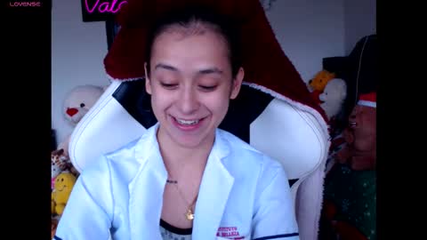 Snapshot of valerybaker1 chatting on November 6, 5:36 pm B V Naughty online show from November 6, 5:36 pm