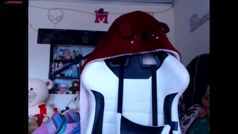 Snapshot of valerybaker1 chatting on November 11, 6:41 pm B V Naughty online show from November 11, 6:41 pm