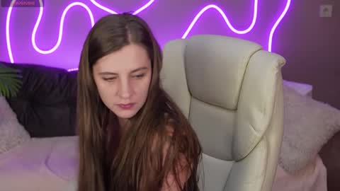 Snapshot of valerymurr chatting on October 12, 12:48 pm V A L E R Y M U R online show from October 12, 12:48 pm