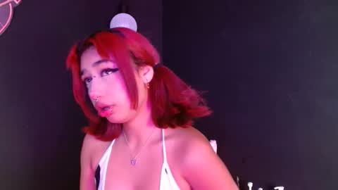 Snapshot of valerysmith18 chatting on September 22, 5:20 am zoe online show from September 22, 5:20 am