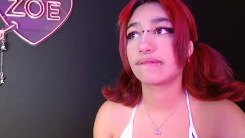 Snapshot of valerysmith18 chatting on September 23, 4:37 am zoe online show from September 23, 4:37 am