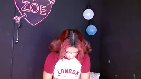 Snapshot of valerysmith18 chatting on September 29, 9:14 am zoe online show from September 29, 9:14 am