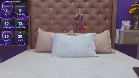 Snapshot of valerytunder chatting on November 18, 10:14 pm ValeryTunder online show from November 18, 10:14 pm