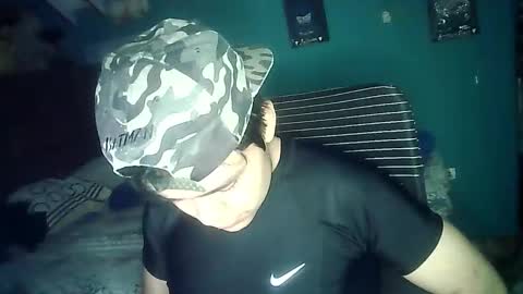 Snapshot of valesh20 chatting on September 13, 4:01 am Valesh19 online show from September 13, 4:01 am