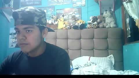 Snapshot of valesh20 chatting on November 2, 12:24 am Valesh19 online show from November 2, 12:24 am