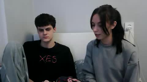 Snapshot of valesios chatting on November 29, 2:42 pm valesios online show from November 29, 2:42 pm