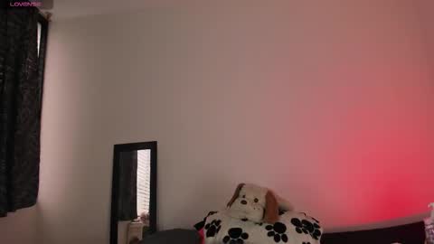 Snapshot of valestone chatting on November 6, 9:37 pm ValeStone online show from November 6, 9:37 pm