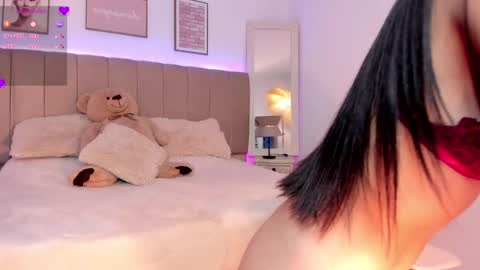 Snapshot of valka_wolfe chatting on December 5, 8:00 pm Valka online show from December 5, 8:00 pm